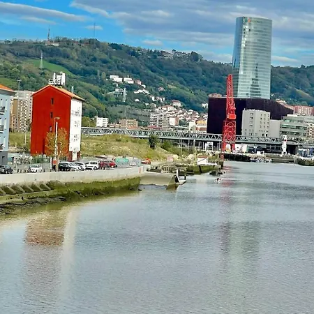 Apartamento Kai - Apto Junto A La Ria Bilbau