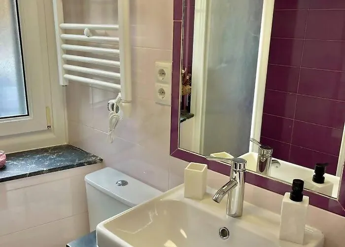 Kai - Junto A La Ria Бильбао