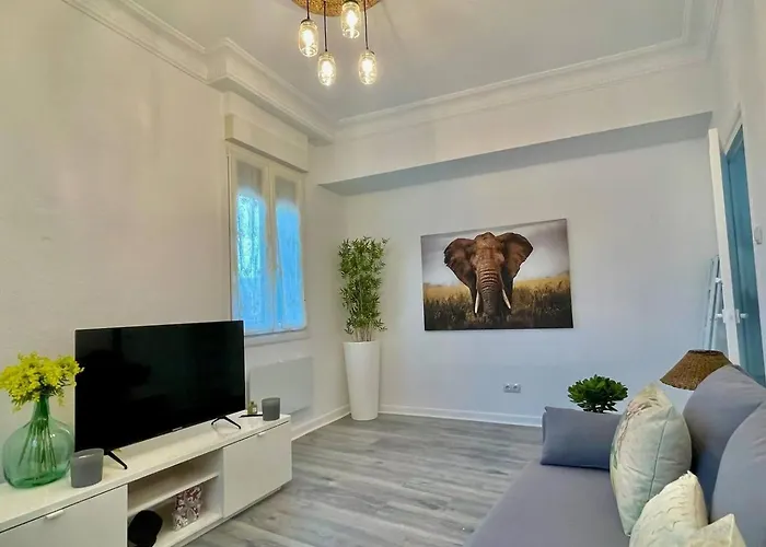 Kai - Junto A La Ria Бильбао